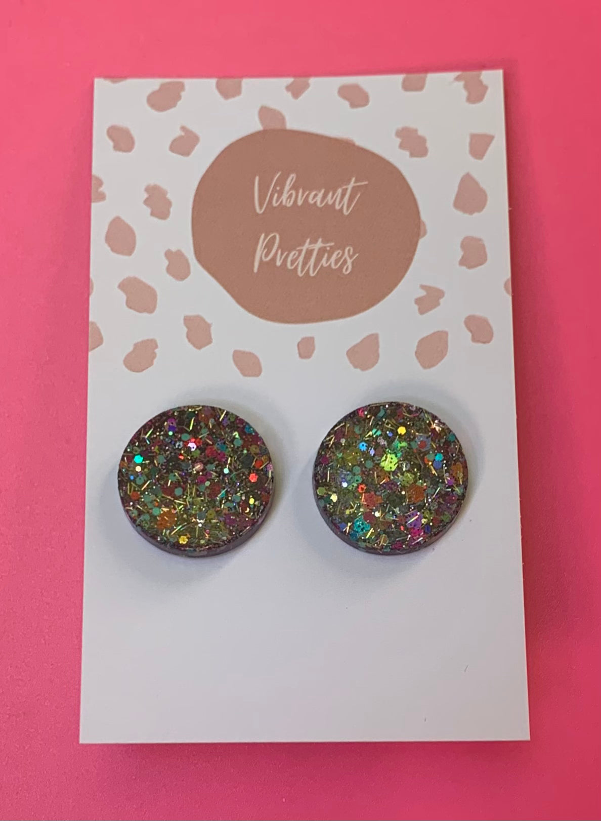 Round Statement Stud