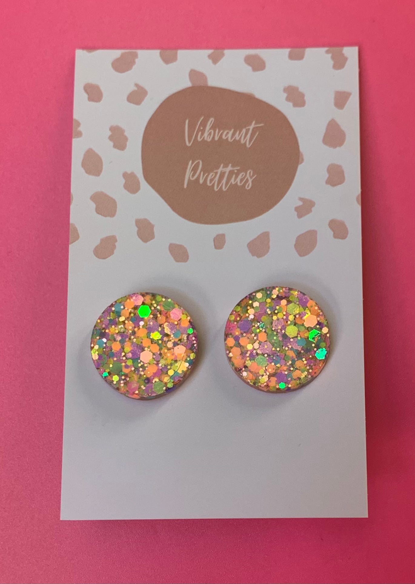 Round Statement Stud